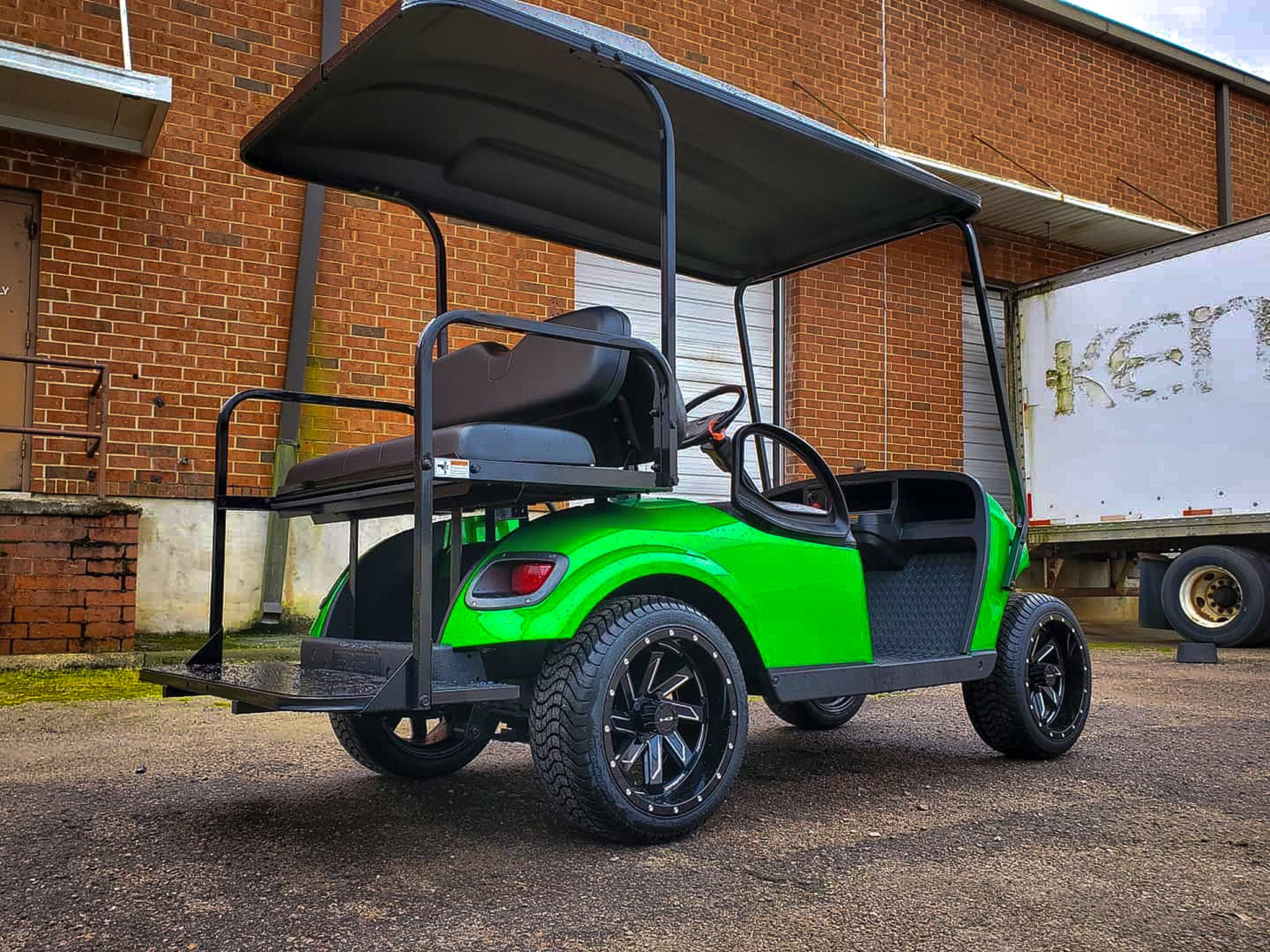 Shop the HD Golf Wheels SAW Gloss Black Milled Edges & Lip online today for your Club Car, Cushman, EZGO, ICON EV, Garia, Massimo, Polaris, or Yamaha Golf Cart.