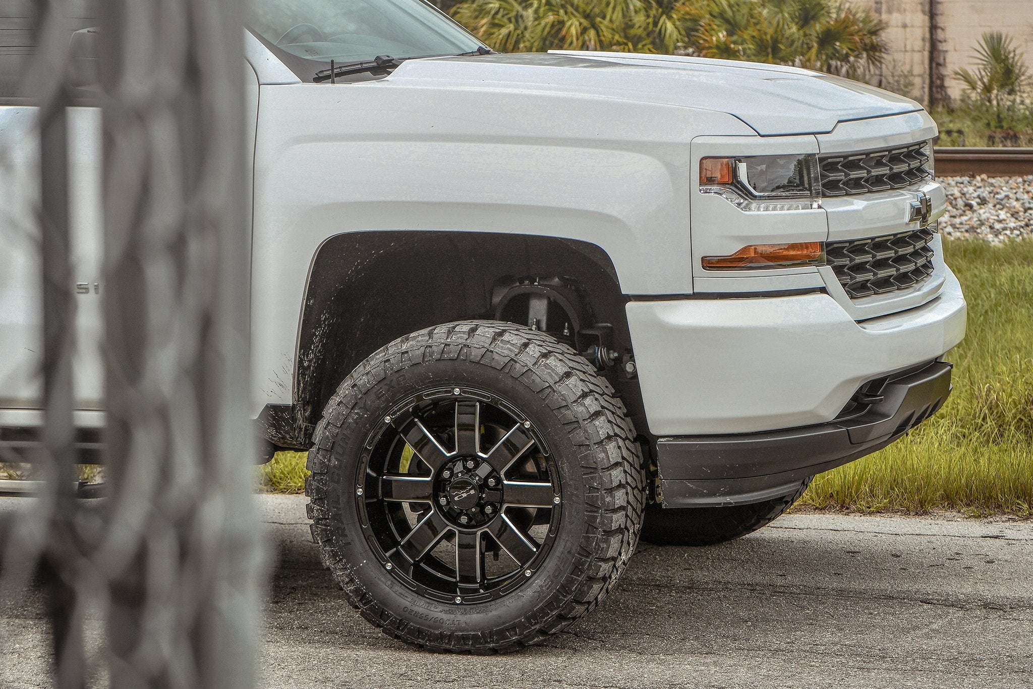 HD Off-Road Wheels Truck Wheels HD Off-Road 8-Point | Gloss Black Milled Edge