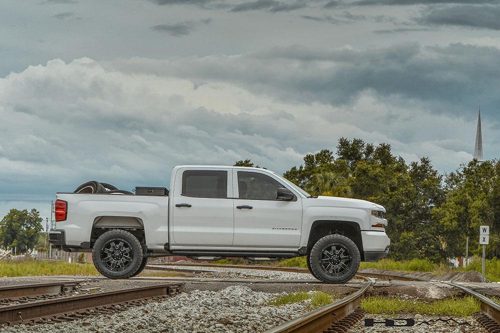 HD Off-Road Wheels Truck Wheels HD Off-Road 8-Point Wheels | Gloss Black Milled Edges