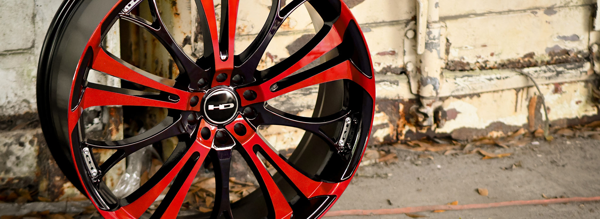 HD Wheels Spinout Gloss Black Red Face