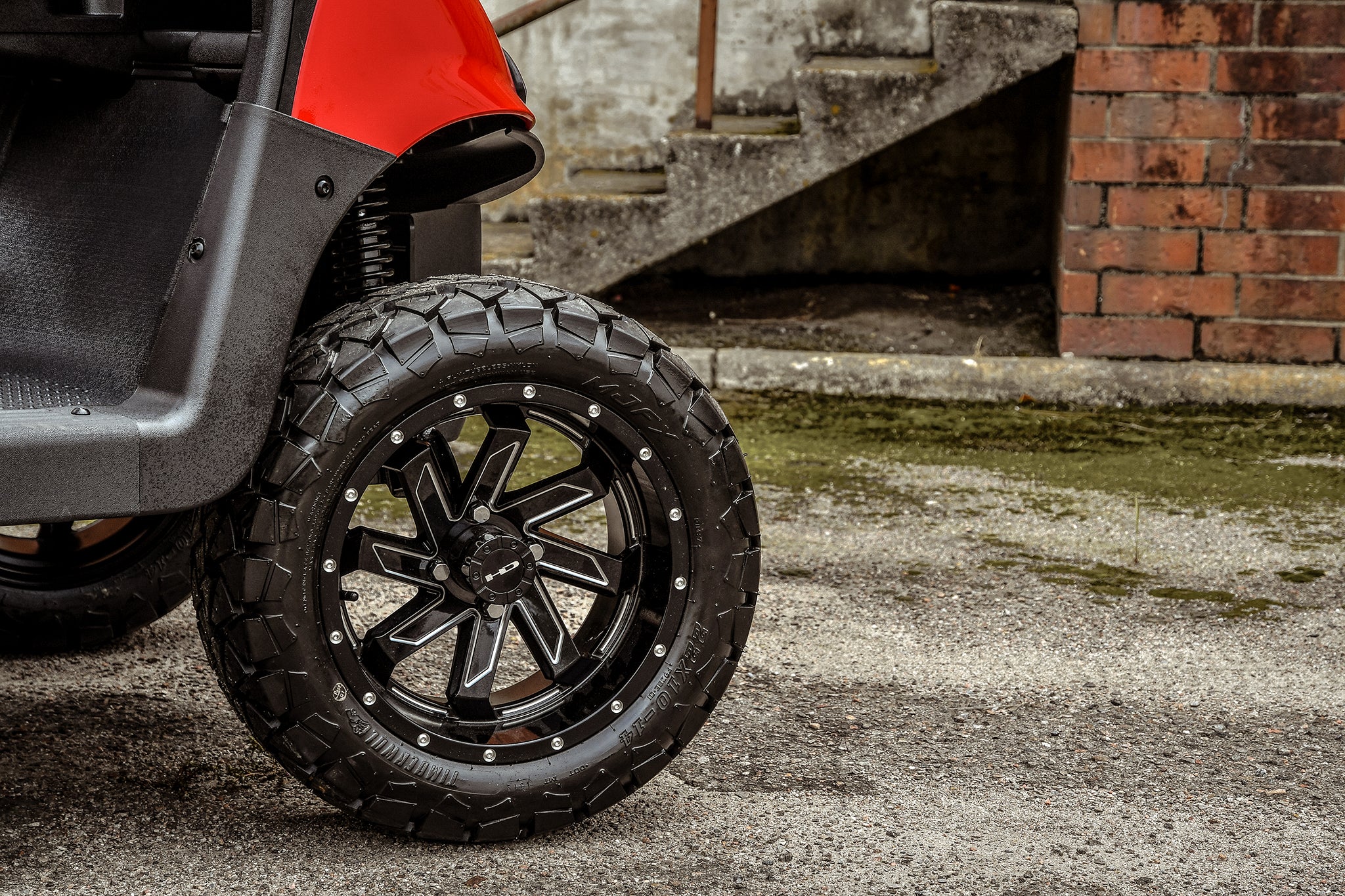 Shop the HD Golf Wheels SAW Gloss Black Milled Edges online today for your Club Car, Cushman, EZGO, ICON EV, Garia, Massimo, Polaris, or Yamaha Golf Cart.