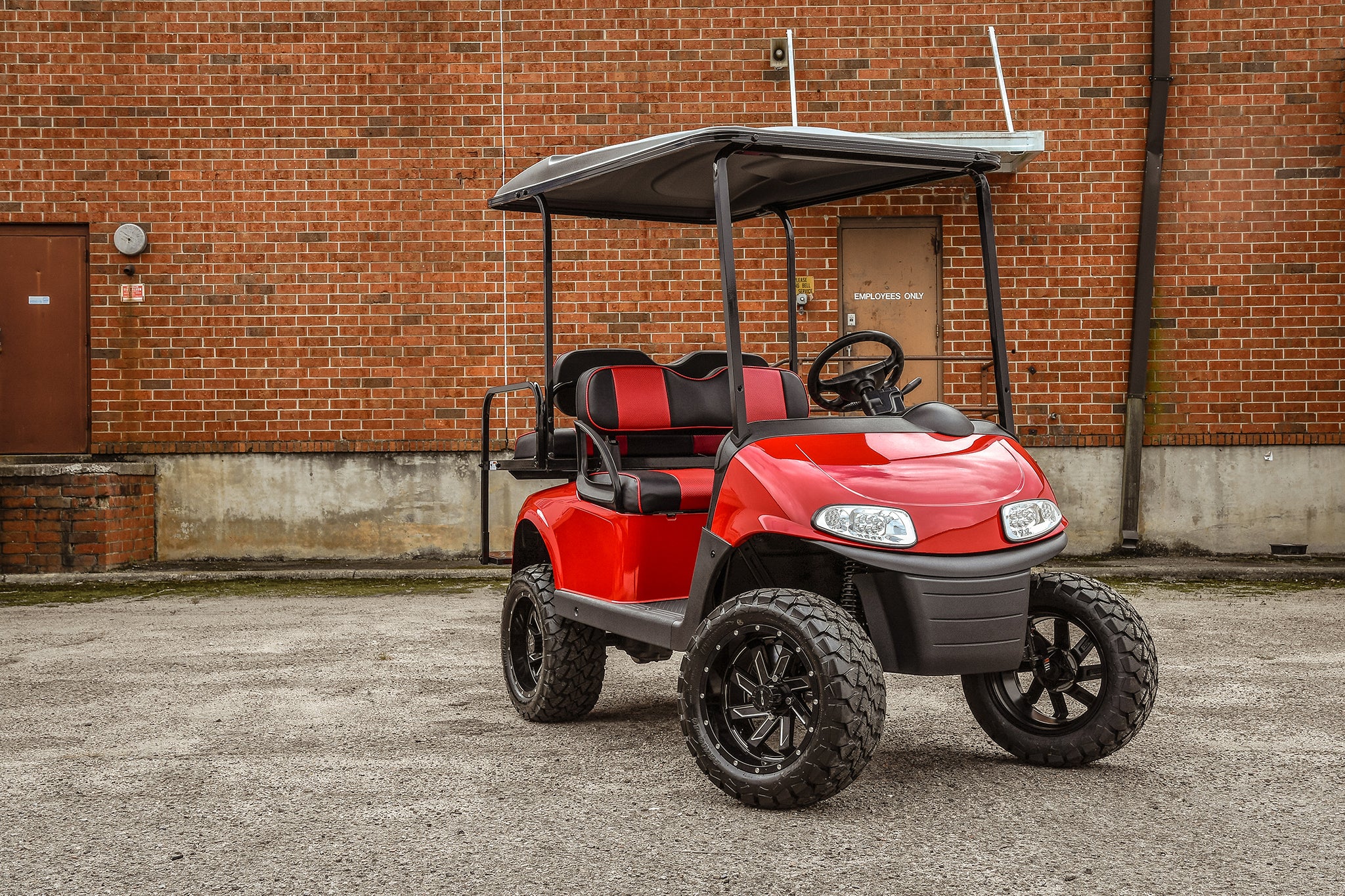 Shop the HD Golf Wheels SAW Gloss Black Milled Edges online today for your Club Car, Cushman, EZGO, ICON EV, Garia, Massimo, Polaris, or Yamaha Golf Cart.