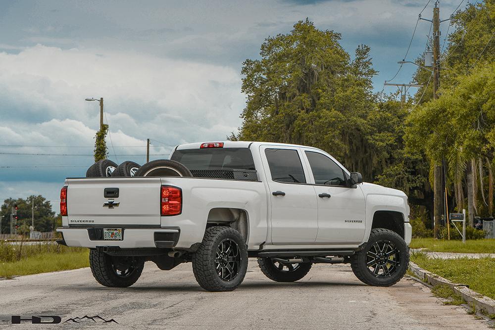 HD Off-Road Wheels Truck Wheels HD Off-Road 8-Point Wheels | Gloss Black Milled Edges